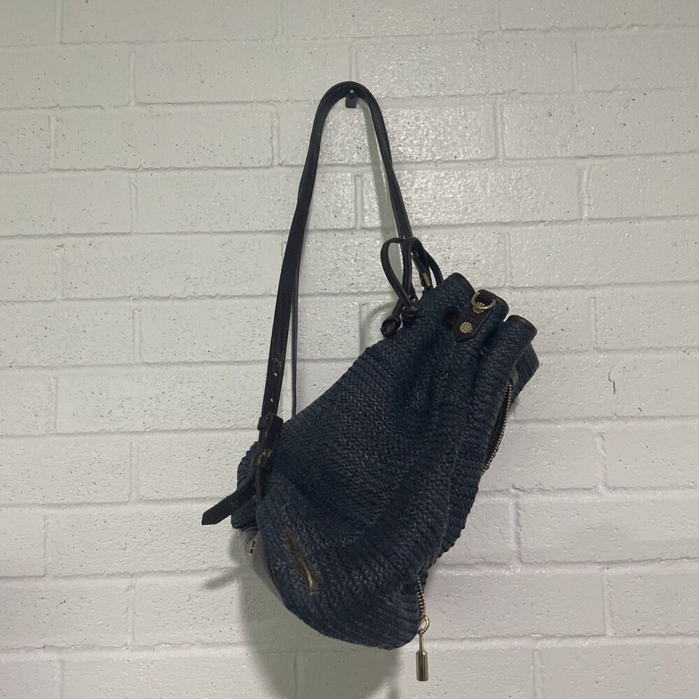 Elizabeth And James Raffia bucket drawstring Backpack Handbag Bag Summer Navy